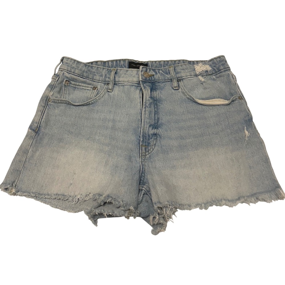 Free Assembly Womens High Rise Distressed Denim Shorts Light Wash Blue Size 12